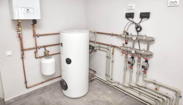 Tank or Tankless Heater Pros & Cons
