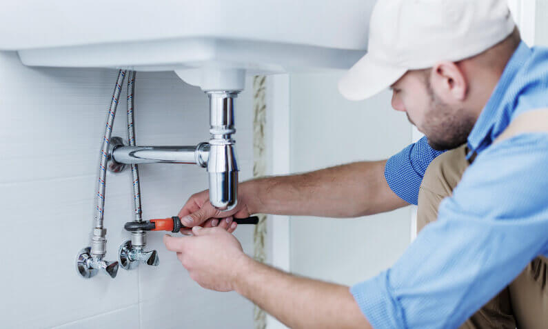 5 Things to Consider Before Putting in Your Basement Bathroom Plumbing